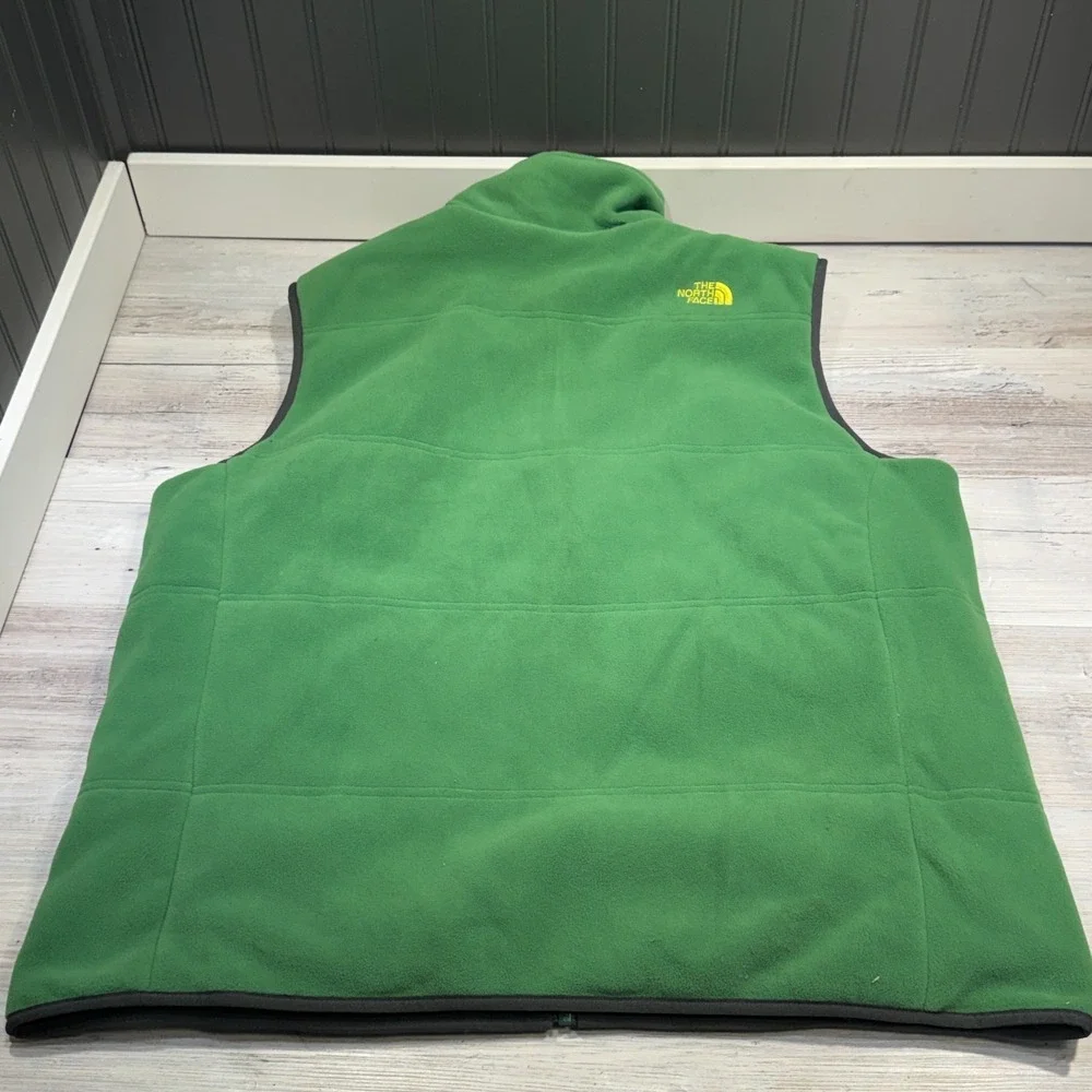 The North Face Reversible Vest Men XL Green Black Full Zip Fleece Nylon Outdoor